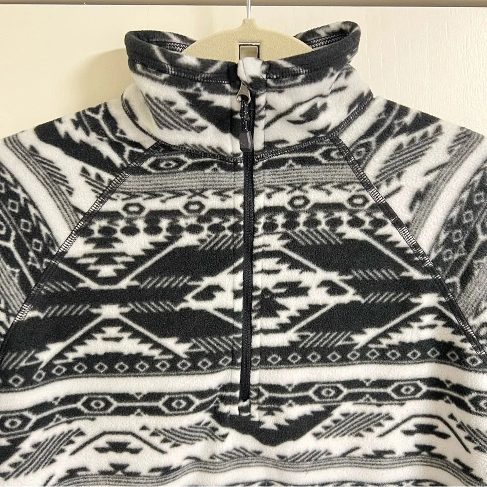 Eddie Bauer Black & White Quarter Zip Pullover Women's Fleece Sweater, Small - Picture 6 of 11